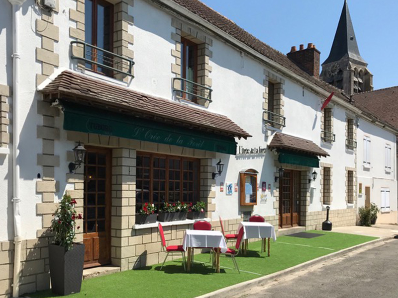 L’Orée de la Forêt Ver sur Launette